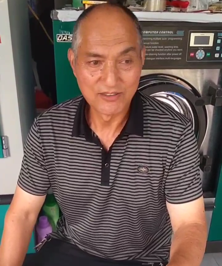 跳水救人！贊！
